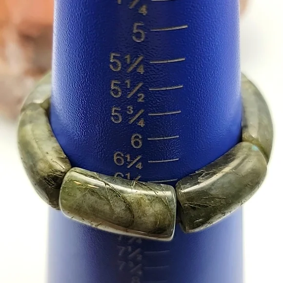 16*9*27.7mm Natural Labradorite Rainbow Light Crystal Gemstone Bracelet Unisex - Picture 5 of 7